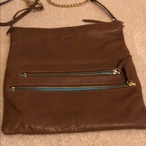 Crossbody clutch